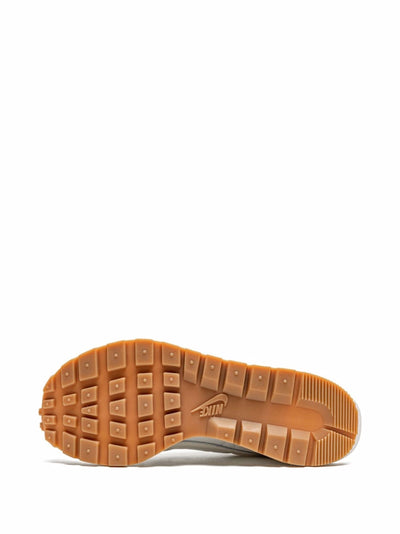 Vaporwaffle Sacail Sail Gum