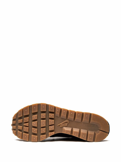 Vaporwaffle Sacai Black