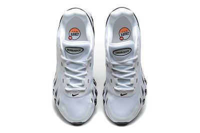 Air Max DN8 Panda