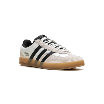 Gazelle Indoor Bad Bunny Benito